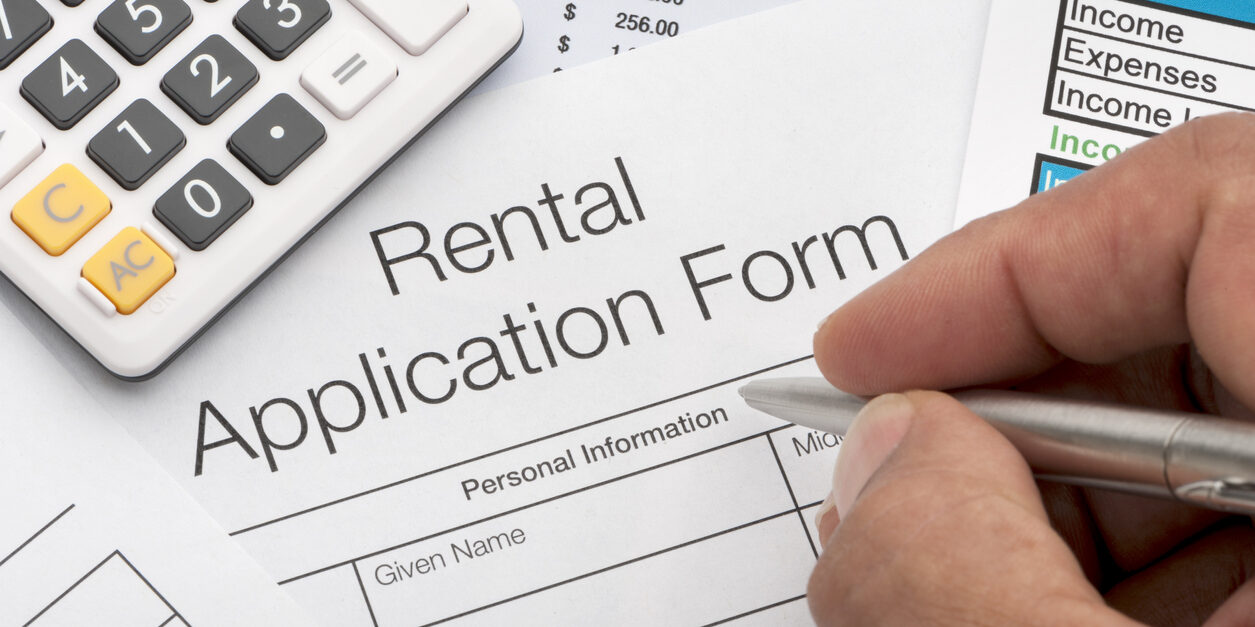 Important Things To Screen For When Going Over a Rental Application